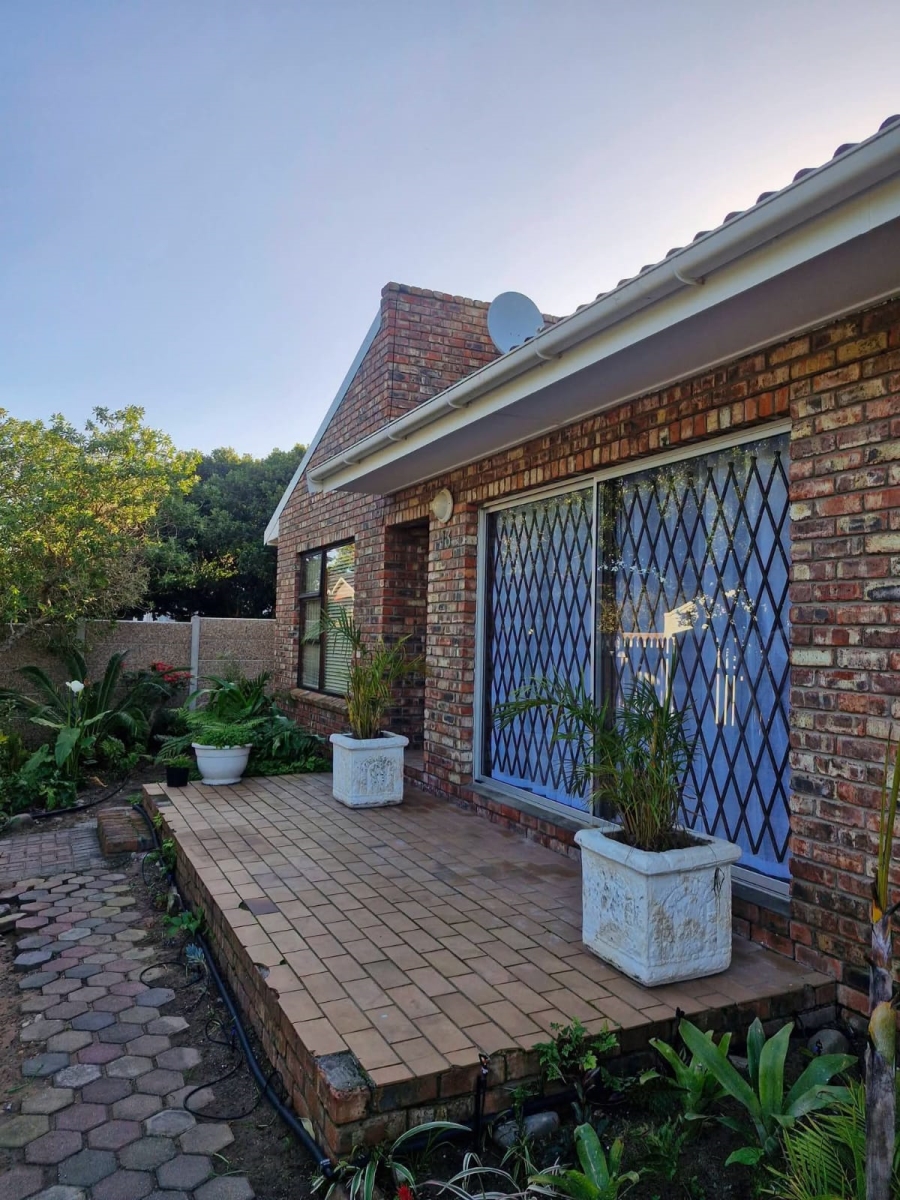 3 Bedroom Property for Sale in Tergniet Western Cape